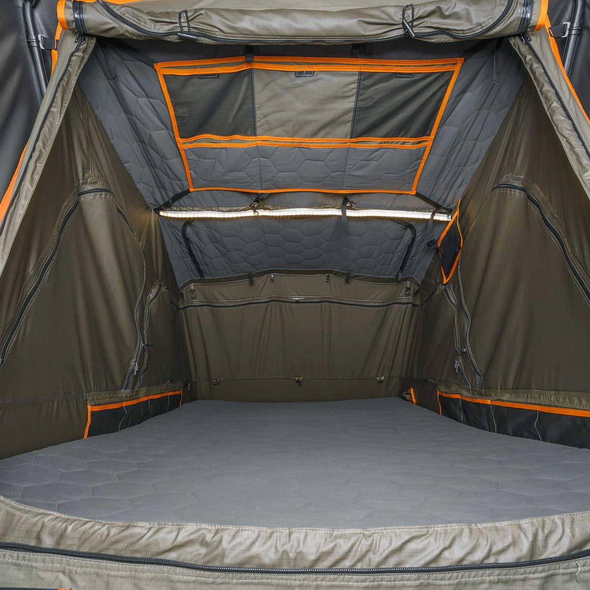 Stratos Roof Top Tent