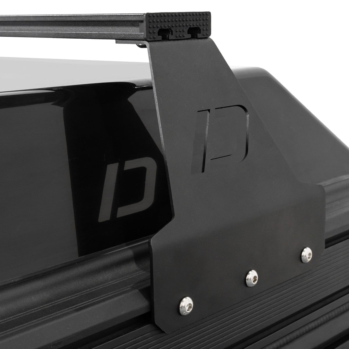 Double Dee Hybrid Roof Tt