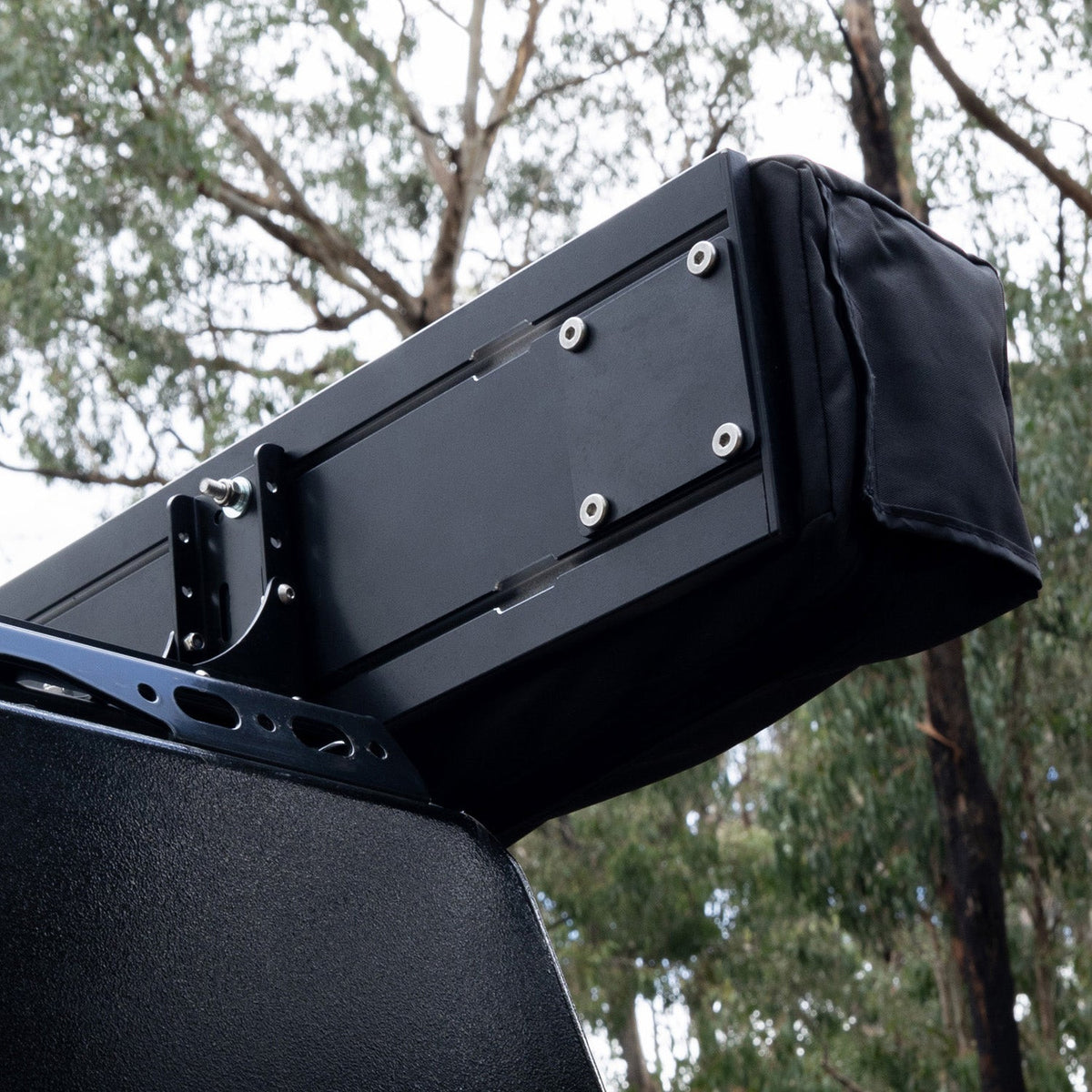 270 Freestanding Led Awning R