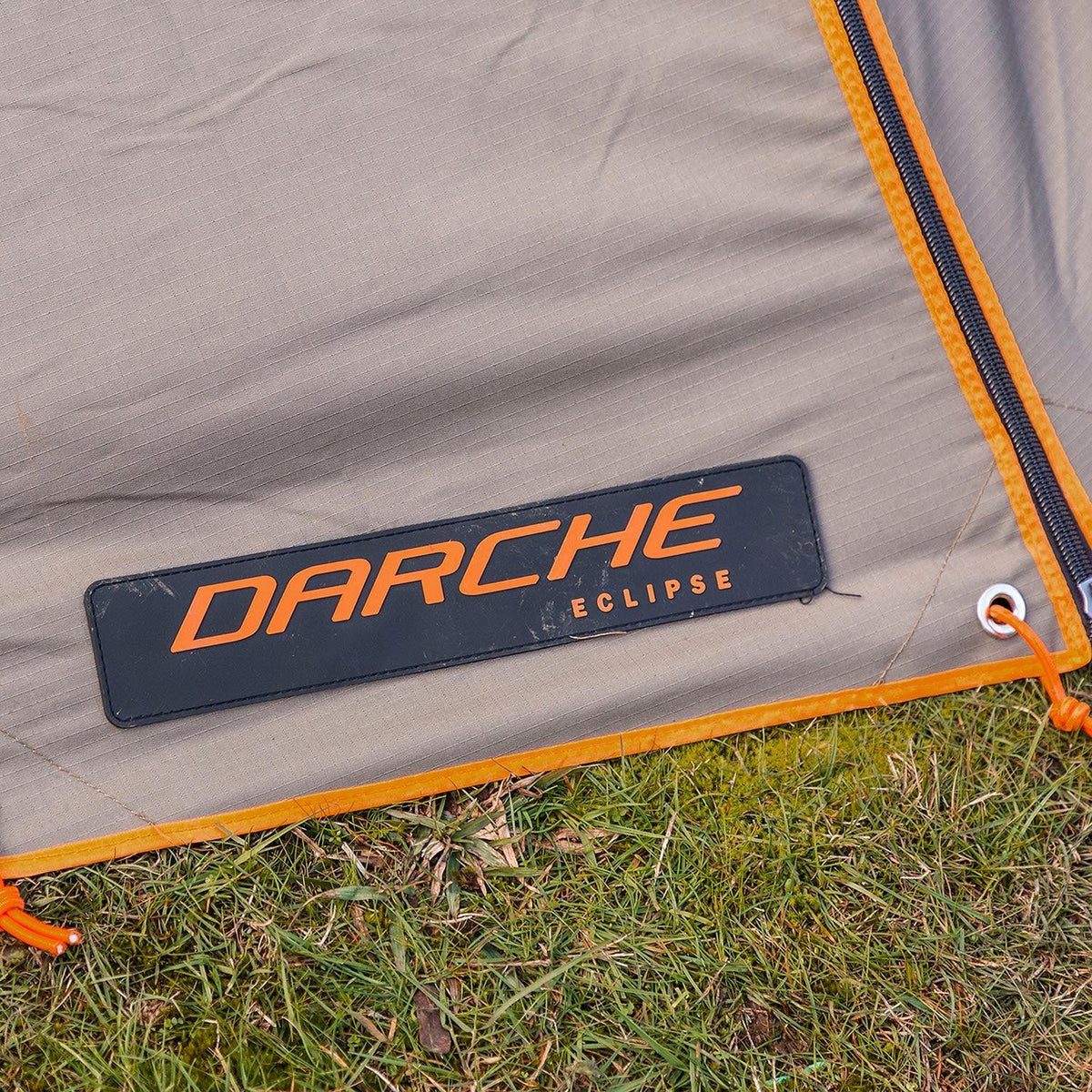 180 versatile awning wall logo